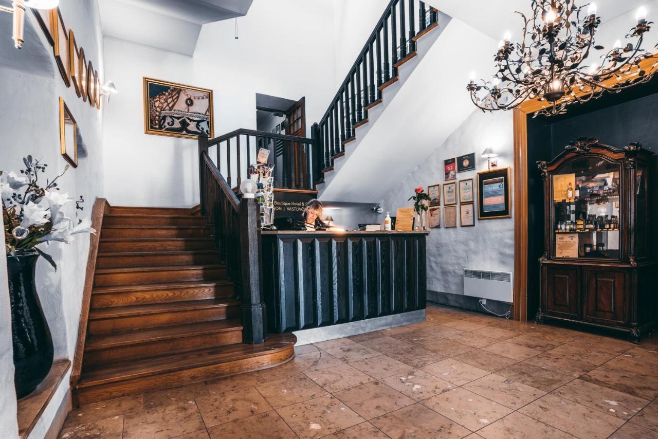 Arensburg Boutique Hotel & Spa Kuressaare Dış mekan fotoğraf