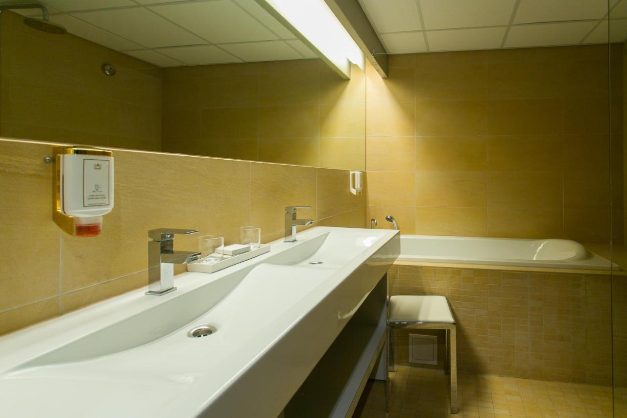 Arensburg Boutique Hotel & Spa Kuressaare Dış mekan fotoğraf